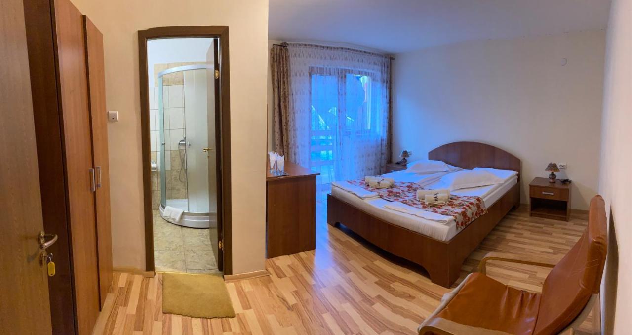 Green Mountain Resort Scrind-Frăsinet Eksteriør bilde