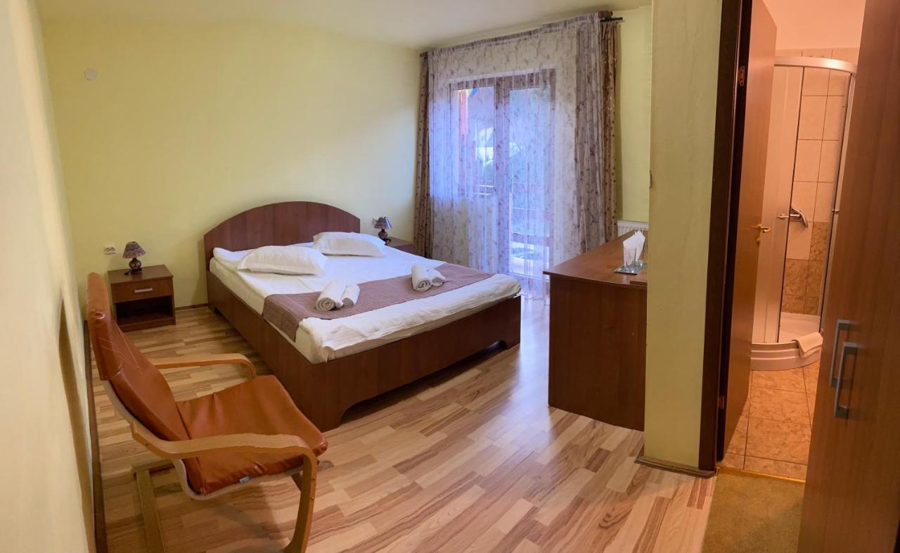 Green Mountain Resort Scrind-Frăsinet Eksteriør bilde