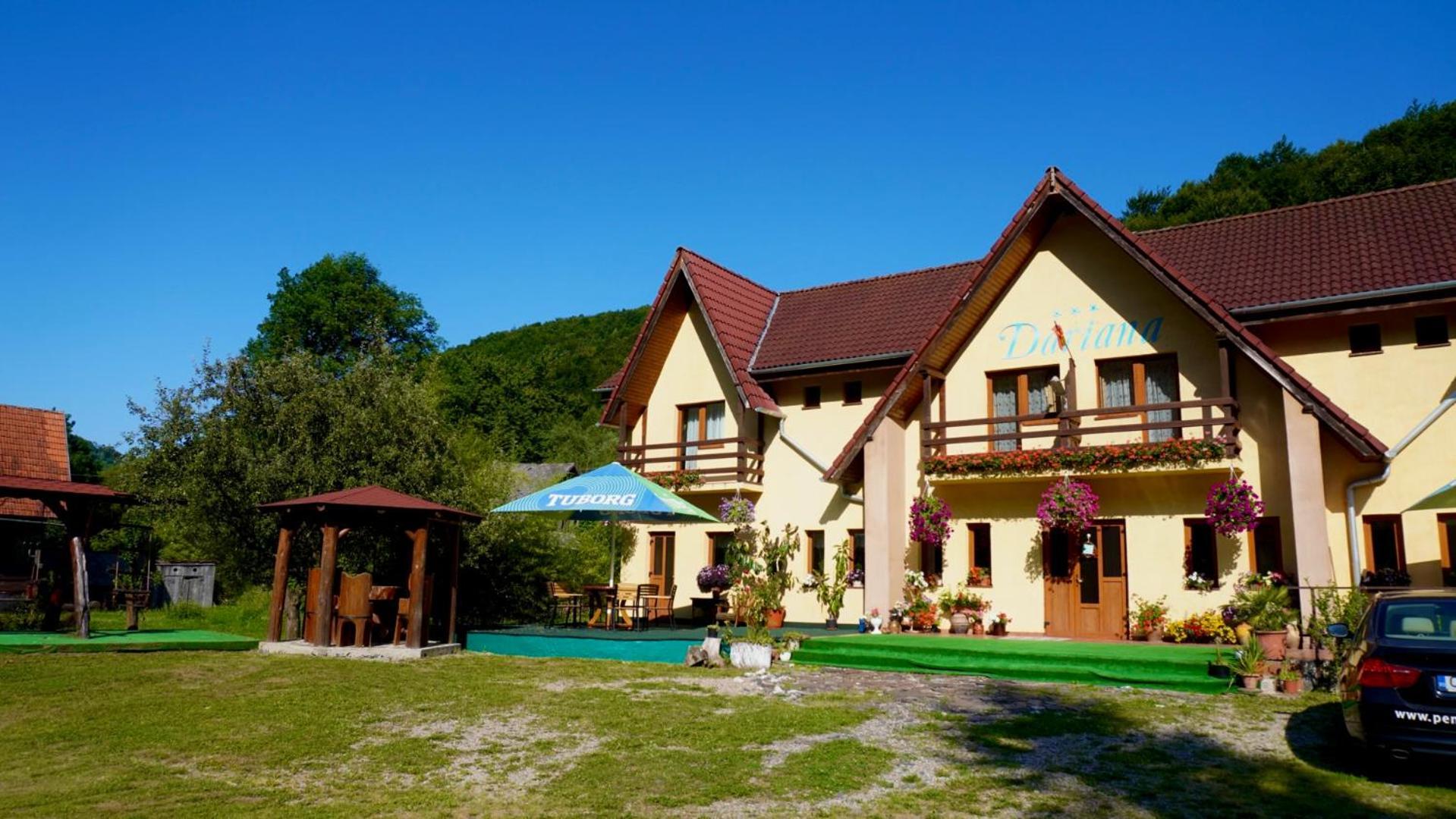 Green Mountain Resort Scrind-Frăsinet Eksteriør bilde