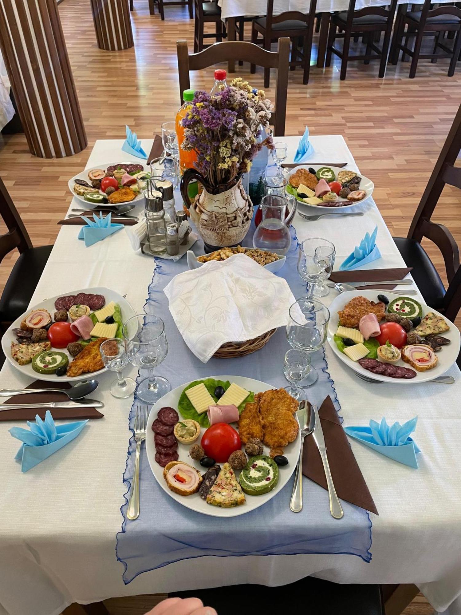 Green Mountain Resort Scrind-Frăsinet Eksteriør bilde